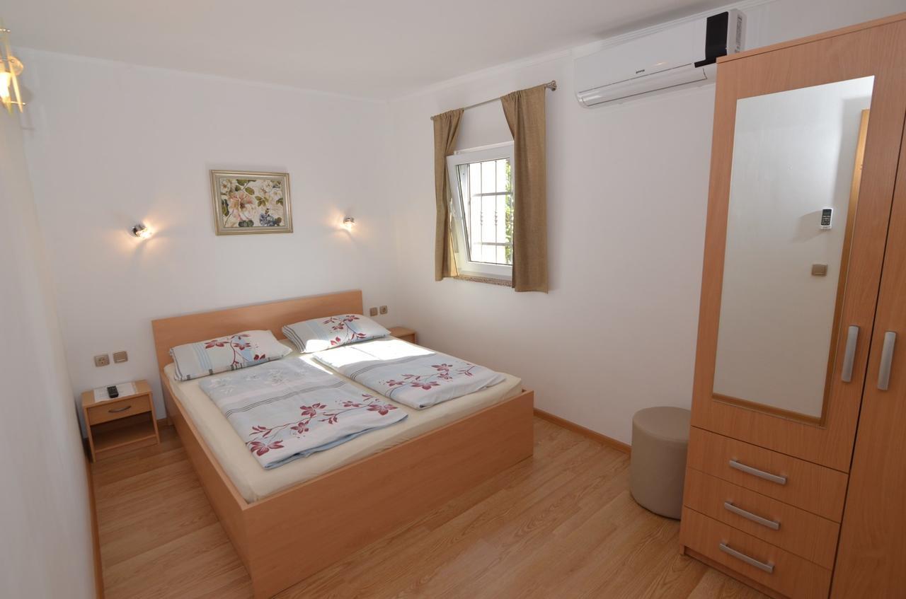 Apartmani Dekovic Materada Пореч Номер фото